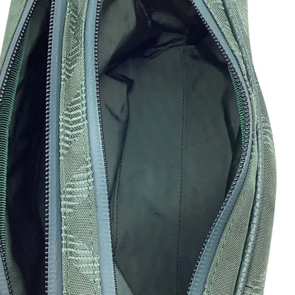 Burberry Check-Jacquard Belt Bag in Olive Polyamide - Picture 9 of 10